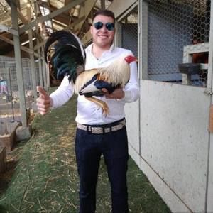 Meet your Posher, Pablo